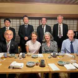 RSC and CSJ representatives enjoy a post-signing meal together in Tokyo. Left to right (back row): Shinichi Suzuki, Mitsuhiko Shionoya, Hiroaki Suga and Yasuhiro Iwasawa; (front row) Mitsuo Sawamoto, Sara Bosshart, Helen Pain and Antony Galea